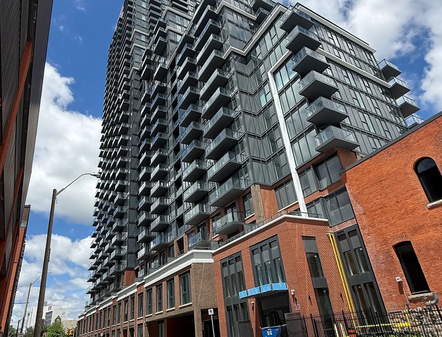 2 bed, $2,300 — Photo 1