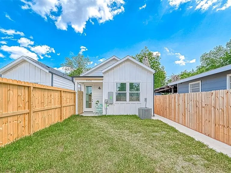 8420 Wileyvale Rd #A — Photo 37