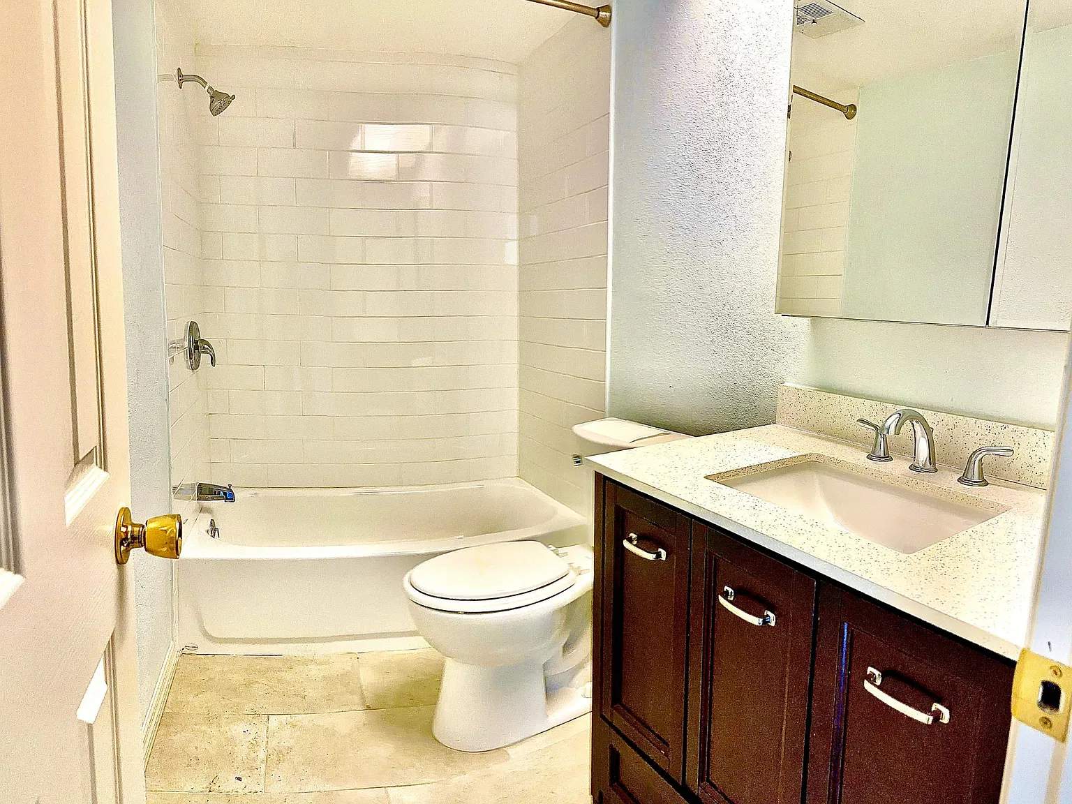 814 Carolina Ave — Photo 3