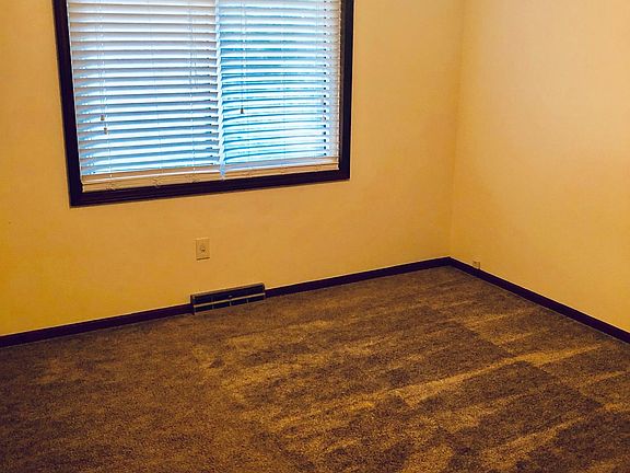 5th image of 6521 S Gateway Blvd