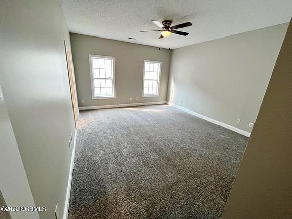 3rd image of 4115 E Dudleys Grant Dr