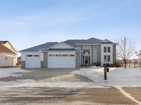 1109 6th Ave NE, Dilworth, MN 56529