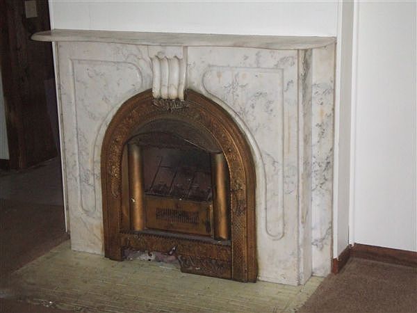 No you can't have a fire here but it is petty cool to look at, and it's the origional marble!