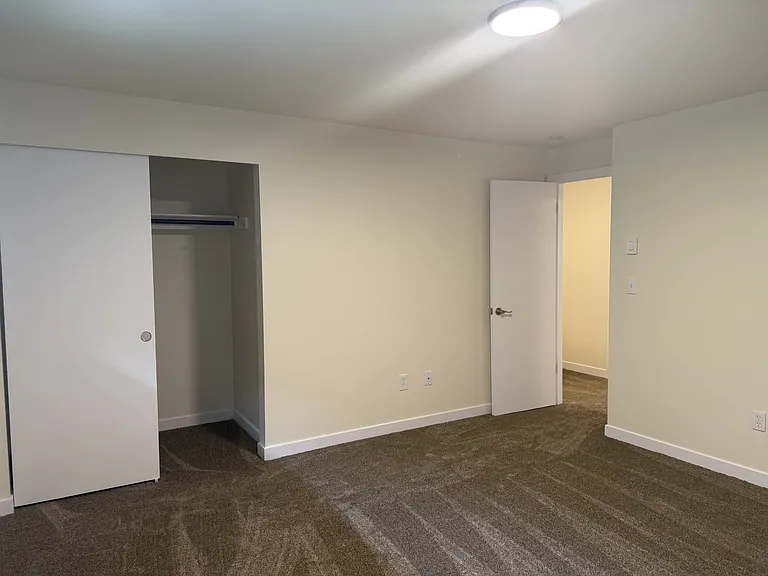 667 Israel Rd SW #D — Photo 11
