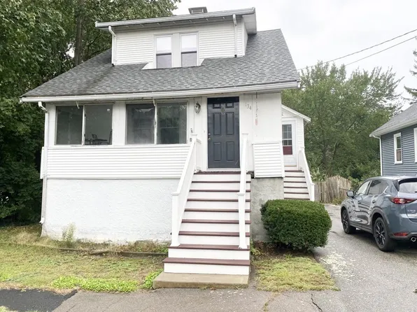 134 Sherman St, Quincy, MA 02170