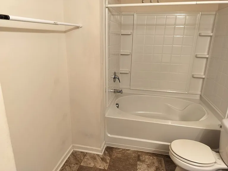 405 Holman St — Photo 13