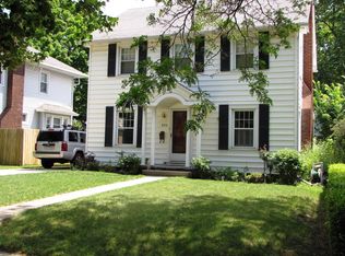 820 N Verlinden Ave, Lansing, MI 48915