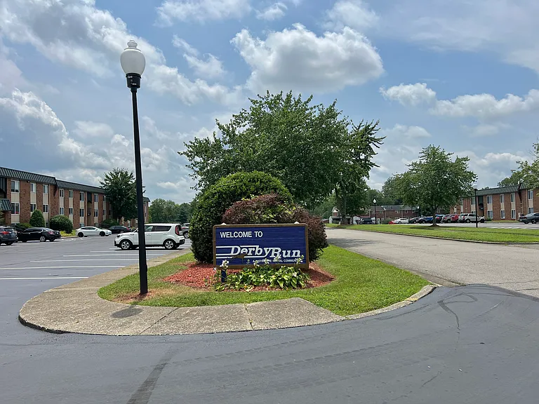 Derby Run Apartments — Photo 91