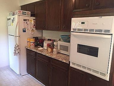 Kitchen--oven and fridge