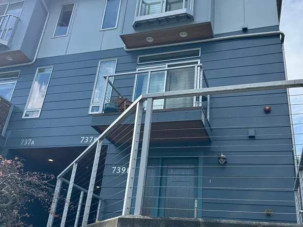 739 Harvard Ave E #B, Seattle, WA 98102