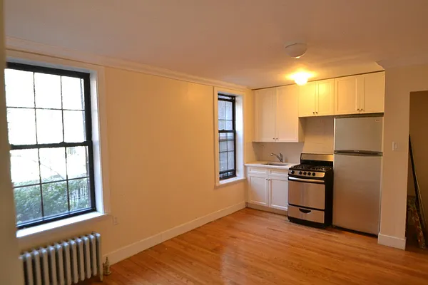 Rented by Bohemia Realty Group | media 7