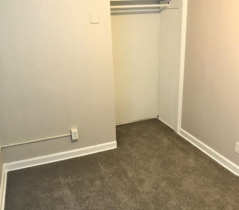 Building Photo 5