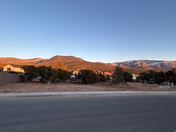 4th image of 2889 W Rock Rd