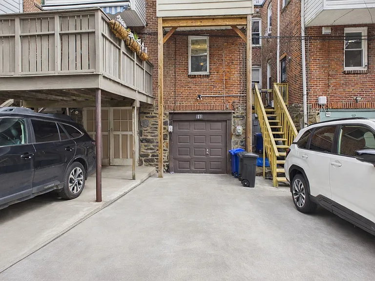 510 S Melville St — Photo 20