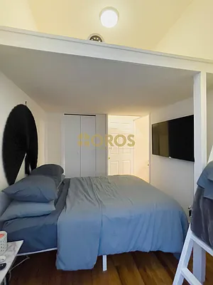 Rented by City Connections Realty | media 3