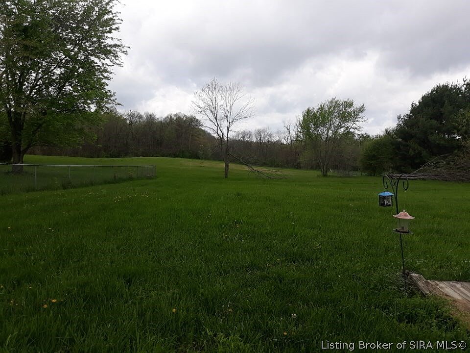 2nd image of 2544 N Naugle Road