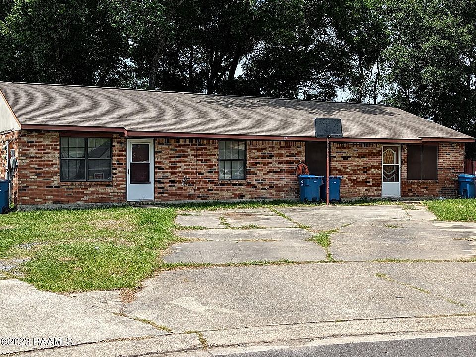 1st image of 417 Knollwood Cir