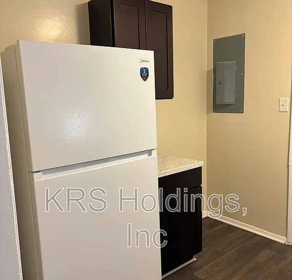 1708 Carlisle Ave #6 — Photo 2