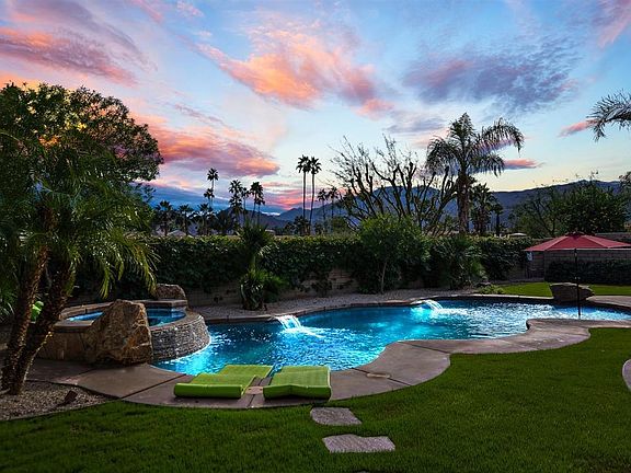 3rd image of 77897 Desert Dr