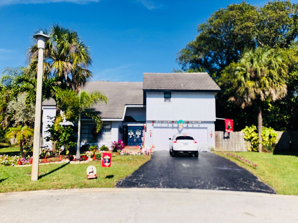 1st image of 2164 NW 85th Ln