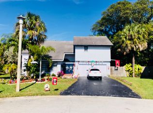 2164 NW 85th Ln, Coral Springs, FL 33071