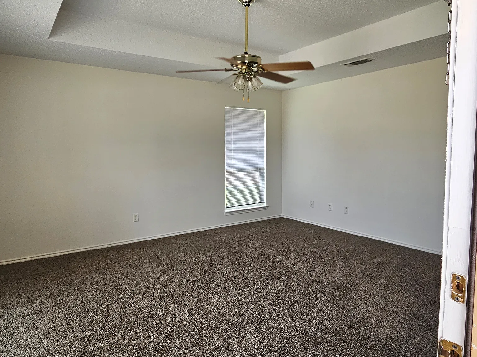 2 bed, 1130 sqft, $1,100 — Photo 2