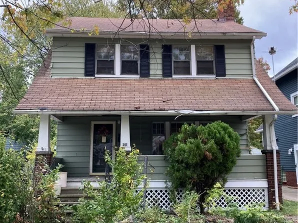 241 E 214th St, Euclid, OH 44123