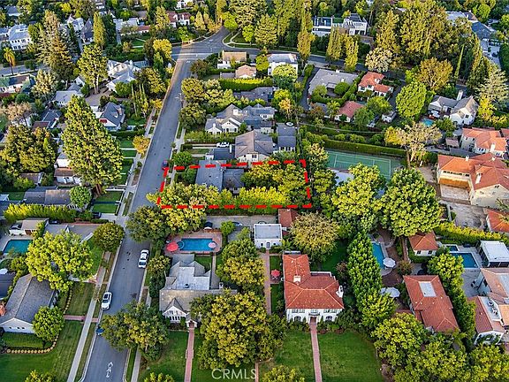 2nd image of 698 Arden Rd