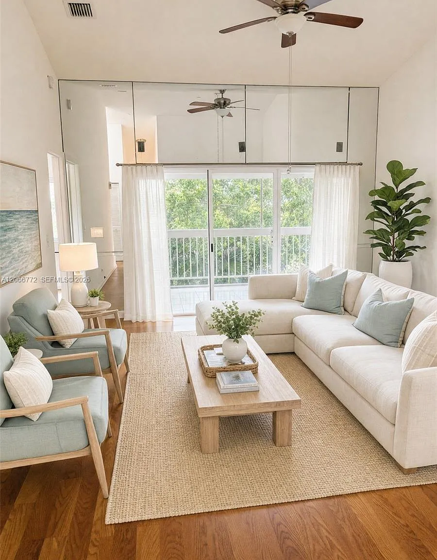 Terrace Homes At Banyan S — Photo 1