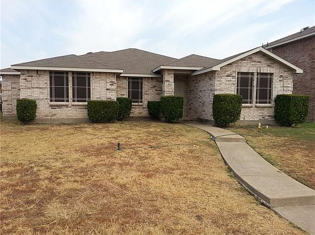 1st image of 1045 Wild Horse Way