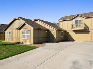 5704 Robert Wayne Dr, Pasco, WA