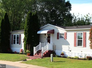 4 Creekside Dr, West Grove, PA