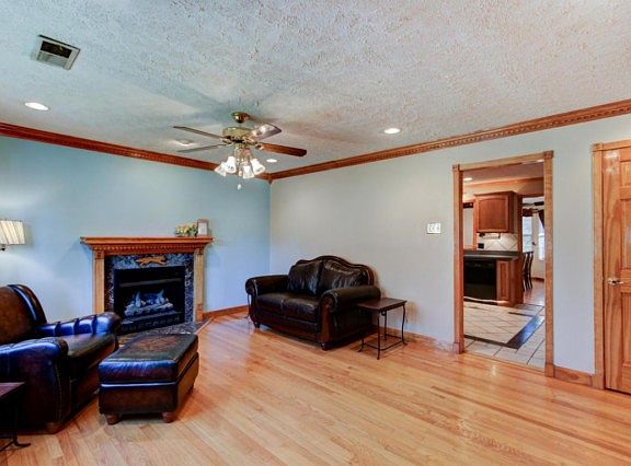4th image of 5416 Green Acre Dr