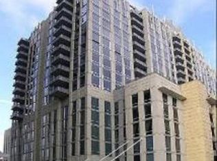 720 N Larrabee St APT 1607, Chicago, IL 60610