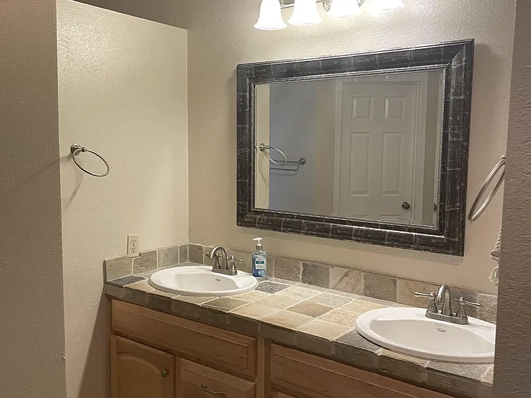 3630 E Goldfinch Gate Ln — Photo 17