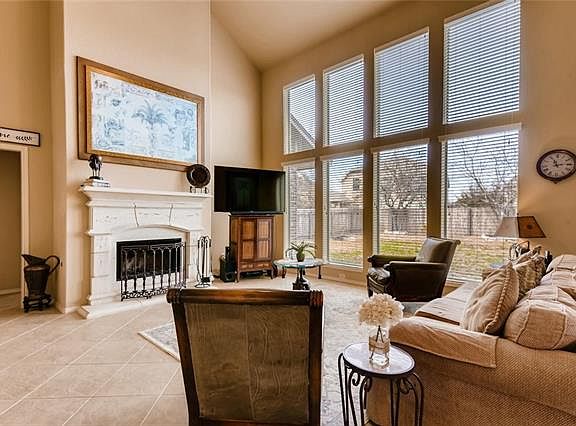 5th image of 629 Wiltshire Dr