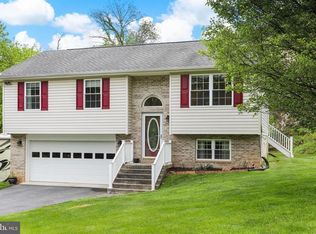 806 Mountain Heights Rd, Front Royal, VA 22630