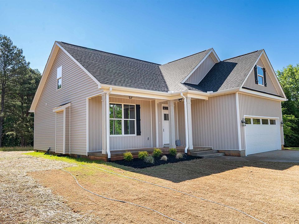 1st image of 220 Water Mill Rd