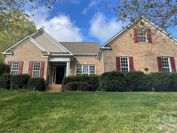 2nd image of 7125 Sedgebrook Dr W