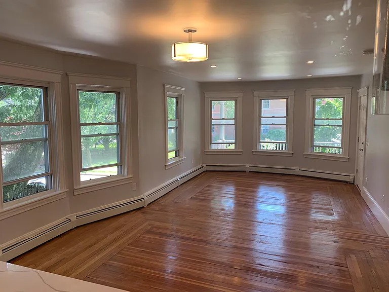 218 Cypress St #2 — Photo 6