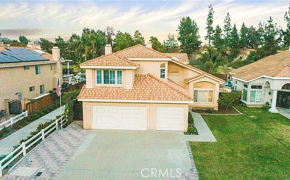 2nd image of 23840 Cadenza Dr