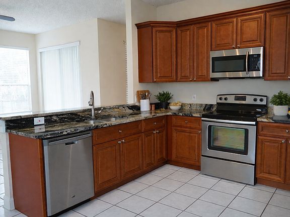 5th image of 605 Brightview Dr