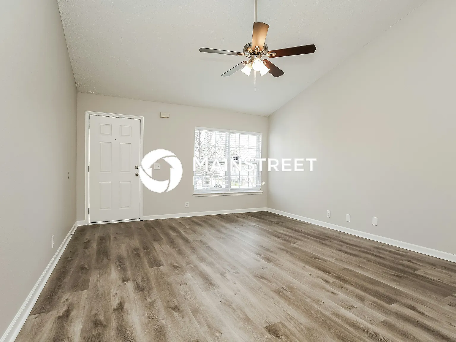 1112 Sima Shabat Ct — Photo 2