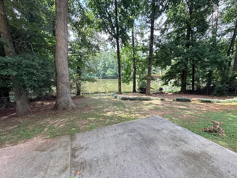 3382 Sweetwater Dr — Photo 18