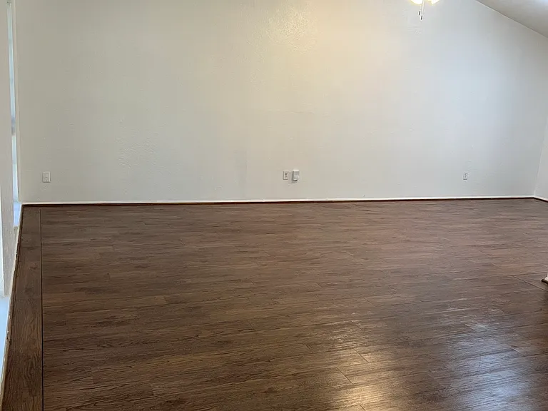 17515 Wild Willow Ln — Photo 6