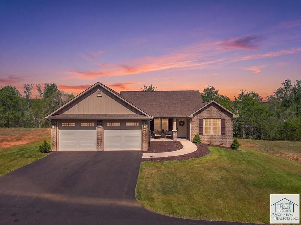 1st image of 164 Lion Cove Ln