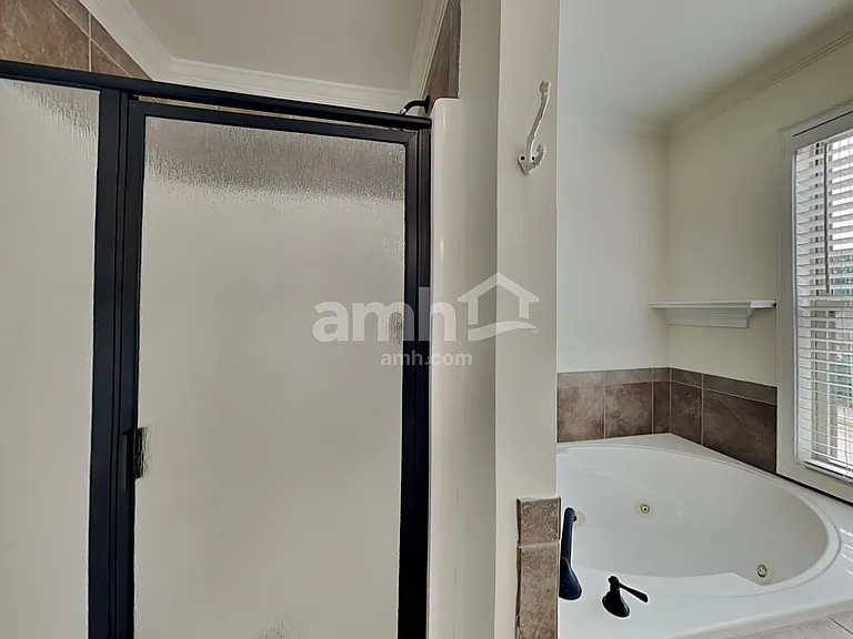 308 Meeting St — Photo 13