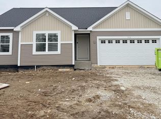 1302 Evergreen DRIVE, Delavan, WI 53115