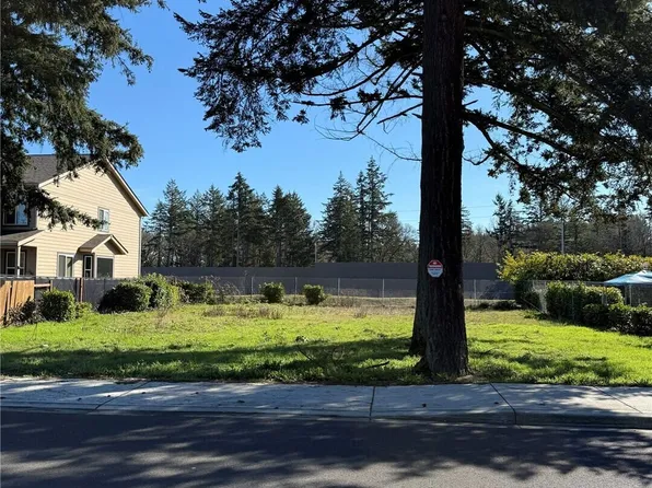 14433 Union Ave SW, Tacoma, WA 98498