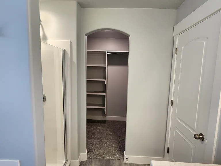 439 E Hill View Dr — Photo 59
